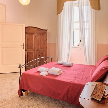 Palazzo Scarciglia Hotel Минервино ди Лече Екстериор снимка